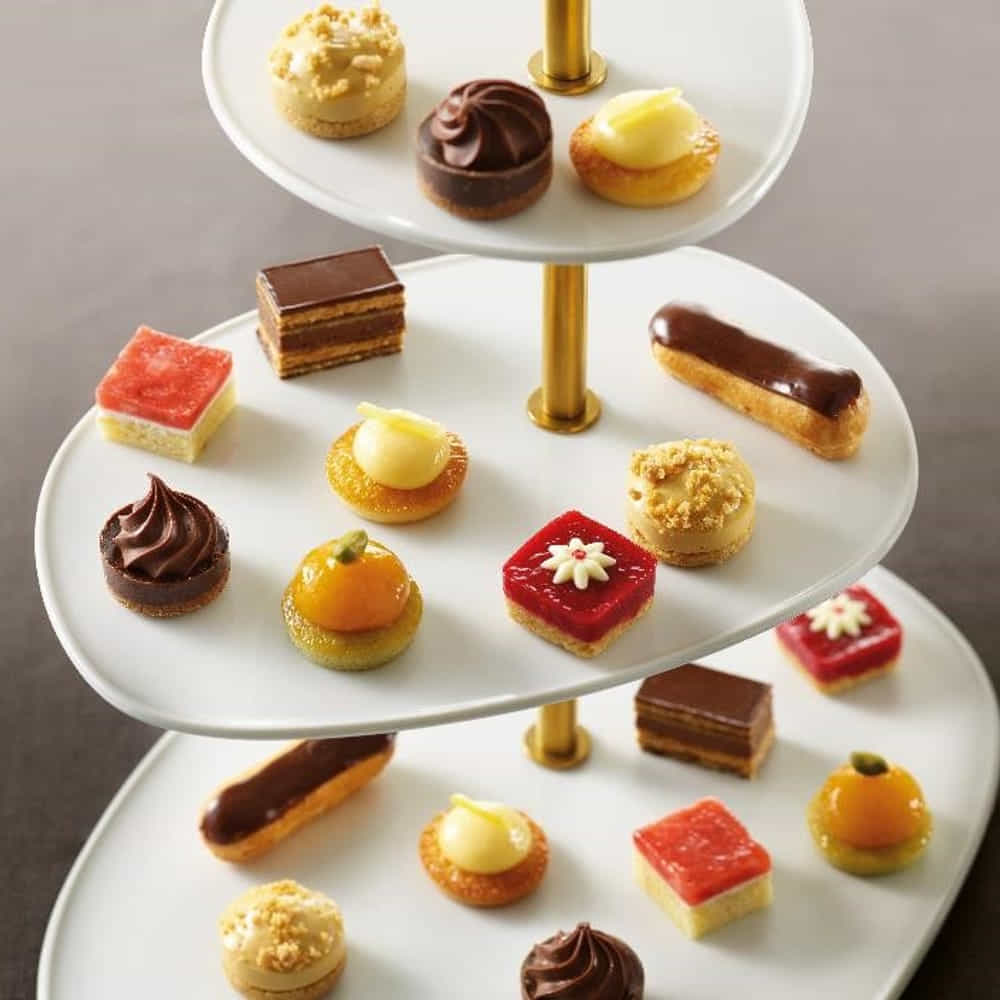 Traditional Petits Fours - LBP Bakeries